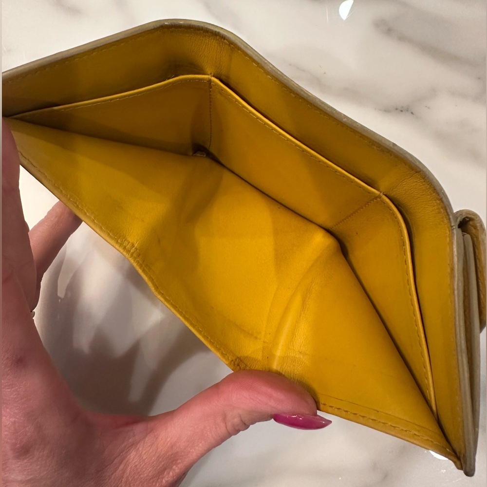 Prada Tri Fold Compact Saffiano Leather Wallet - Picture 4 of 6